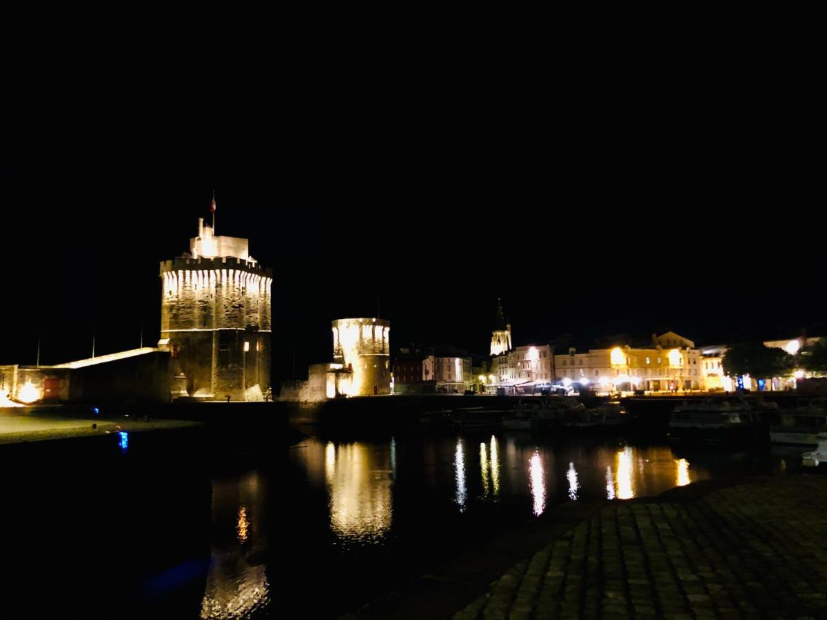 Nuit Insolite Sur Un Voilier Au Coeur De La Rochelle La Rochelle  Exterior foto