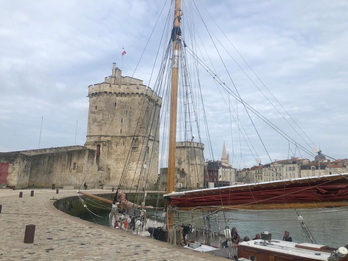 Nuit Insolite Sur Un Voilier Au Coeur De La Rochelle La Rochelle  Exterior foto
